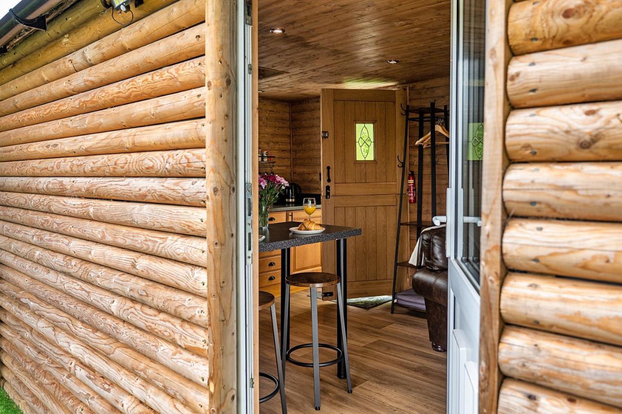 Finest Retreats - Trevoya Cabin Launceston Exteriör bild