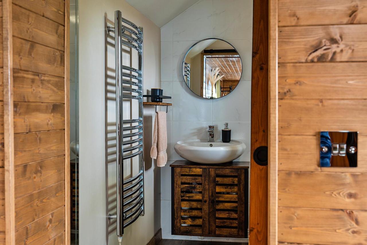 Finest Retreats - Trevoya Cabin Launceston Exteriör bild
